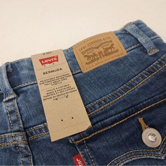 NWT Levi's Girls Bermuda Denim Shorts Diamond Buttons Distress Stretch Cuff 16R - Picture 8 of 8